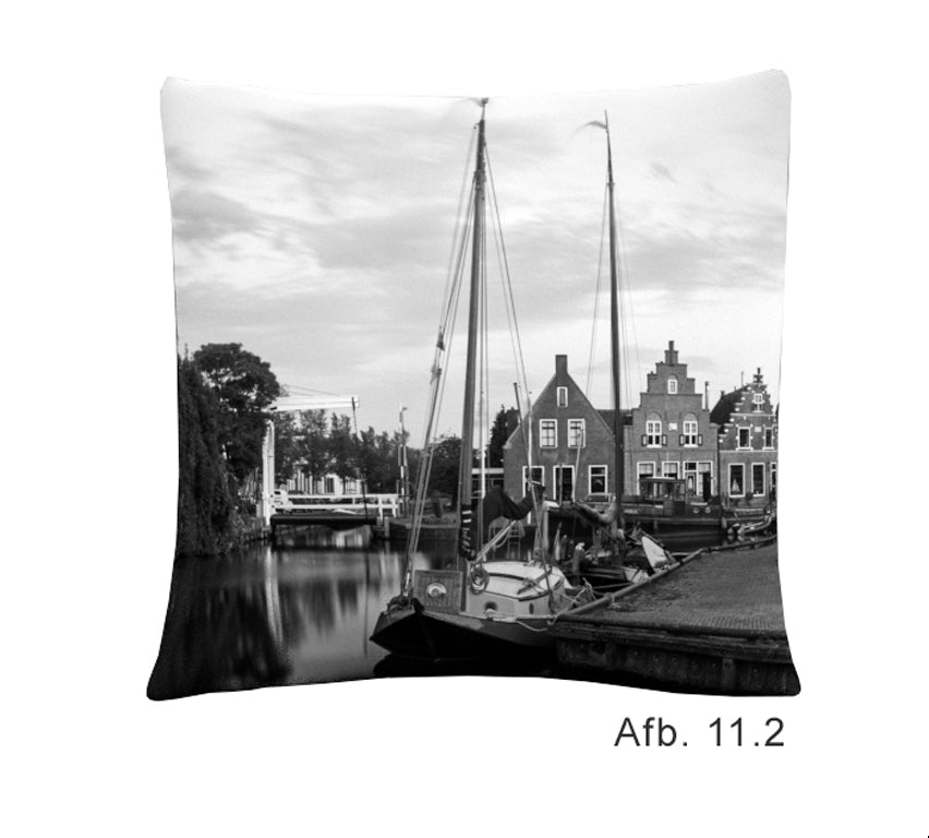 Cushion Makkum | Choose from several images