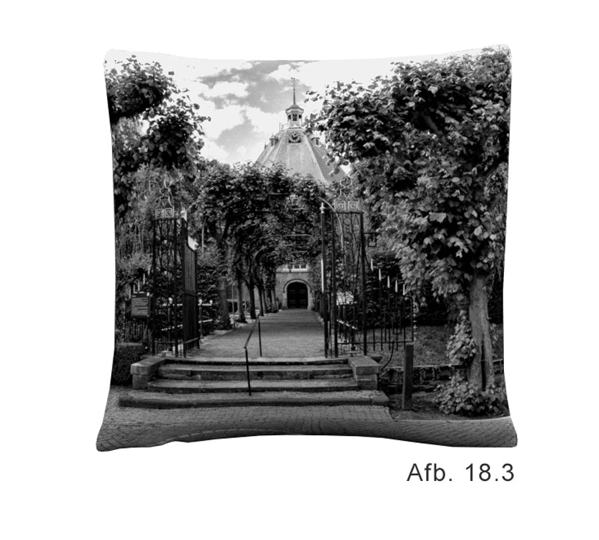 Throw pillow Willemstad | Choose from several images